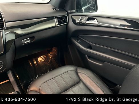 Used 2019 Mercedes-Benz GLE 400 4MATIC w/ Premium 1 Package image 10