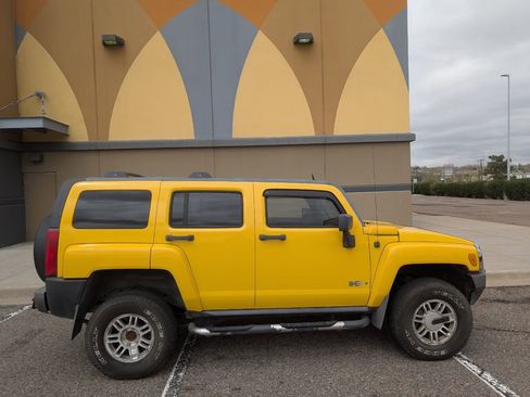 Used 2006 HUMMER H3 Base image 7