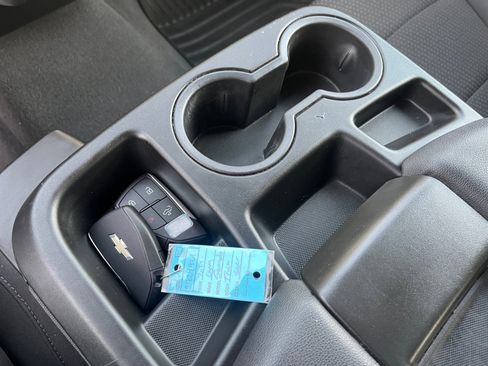 Used 2024 Chevrolet Silverado 1500 W/T w/ WT Value Package image 31