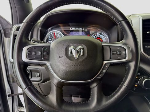 Used 2022 RAM 1500 Big Horn AWD/4WD image 15