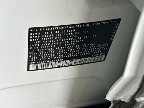 Certified 2021 Volkswagen Tiguan S FWD image 28