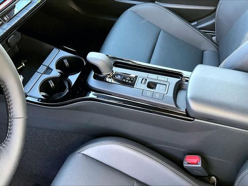 New 2026 Toyota Prius Plug-In Hybrid image 7