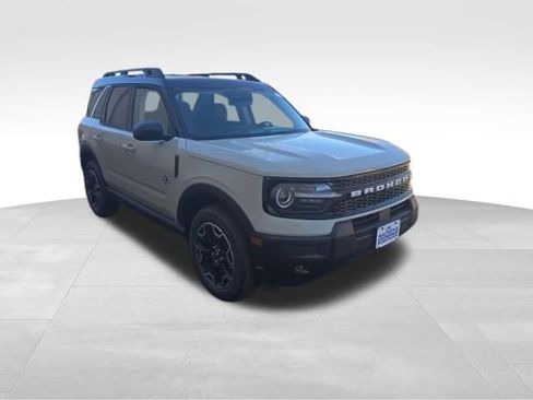 New 2025 Ford Bronco Sport Outer Banks image 8