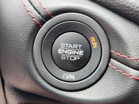 Used 2024 Dodge Durango GT RWD image 22