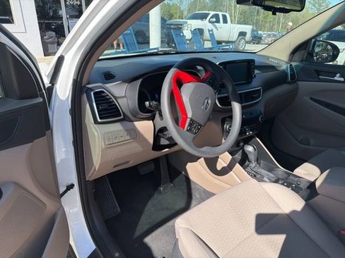 Used 2019 Hyundai Tucson SEL w/ Cargo Package image 17