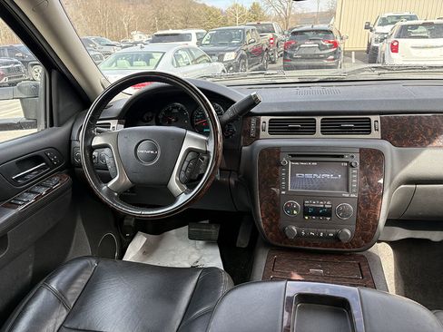 Used 2012 GMC Sierra 2500 Denali w/ Suspension Package, Off-Road image 5