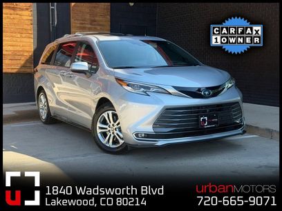 Used 2023 Toyota Sienna Platinum