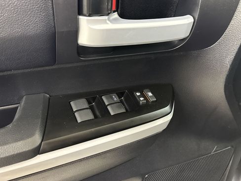 Used 2021 Toyota Tundra SR5 AWD/4WD image 19