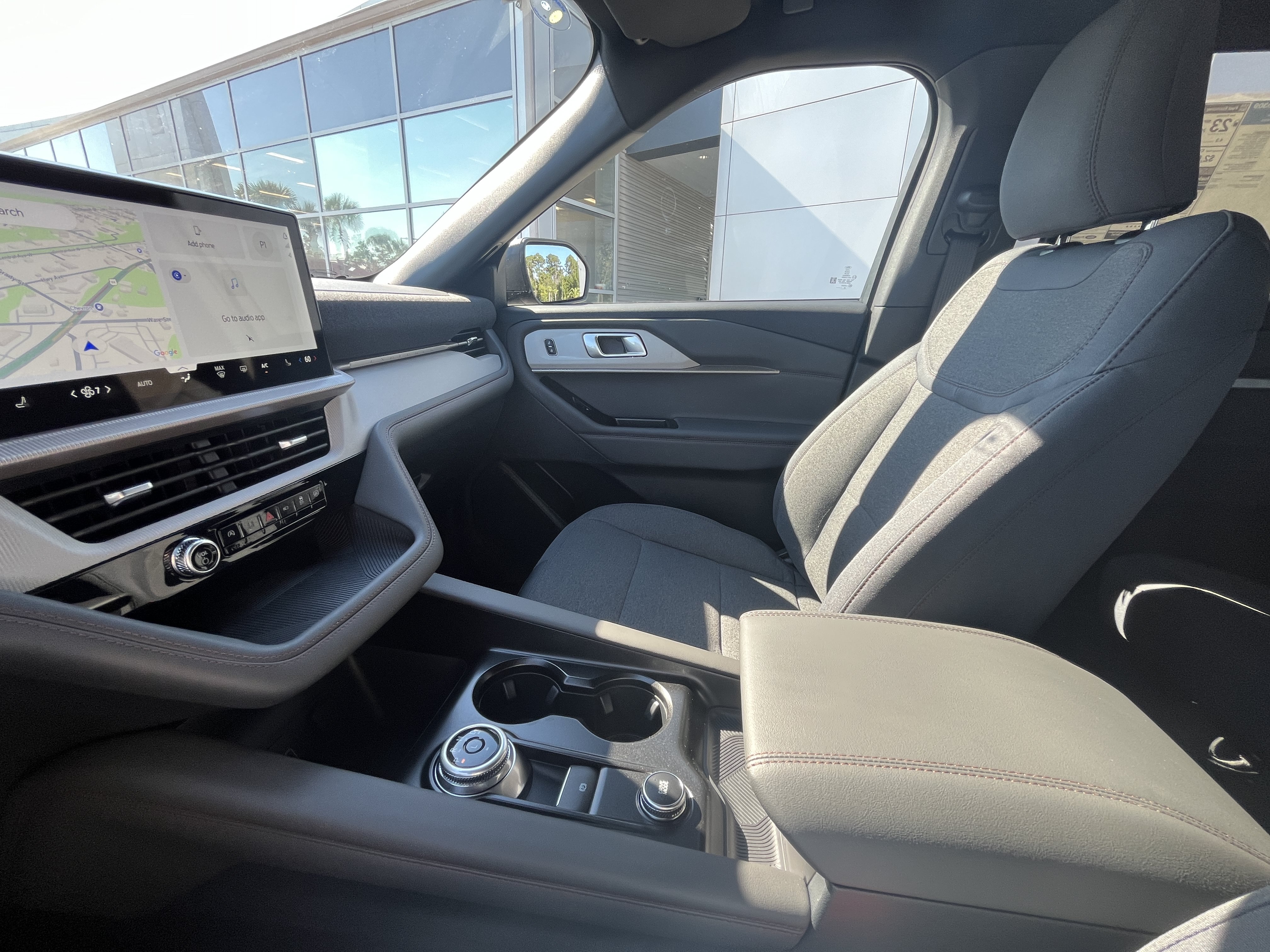 New 2027 Ford Explorer Active RWD image 15