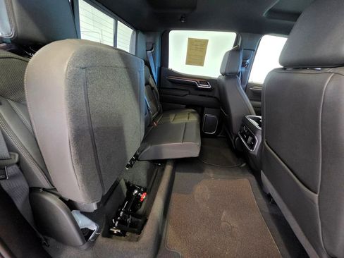Used 2023 Chevrolet Silverado 1500 High Country w/ Technology Package AWD/4WD image 75