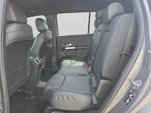 Used 2020 Mercedes-Benz GLB 250 image 27