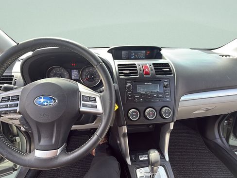 Used 2015 Subaru Forester 2.5i Limited w/ Popular Package #2 AWD/4WD image 13