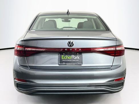 Used 2025 Volkswagen Jetta S FWD image 7
