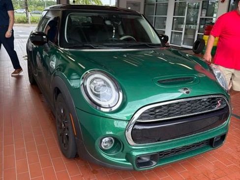 Used 2020 MINI Cooper S FWD image 2