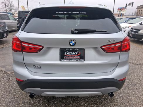 Used 2018 BMW X1 xDrive28i image 11
