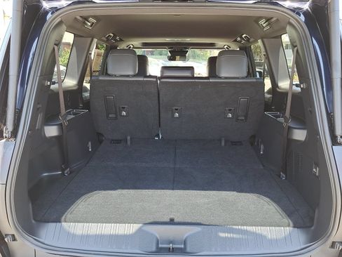 Used 2025 Lexus GX 550 w/ Cold Area Package AWD/4WD image 14