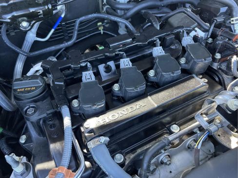 Certified 2024 Honda CR-V EX image 30