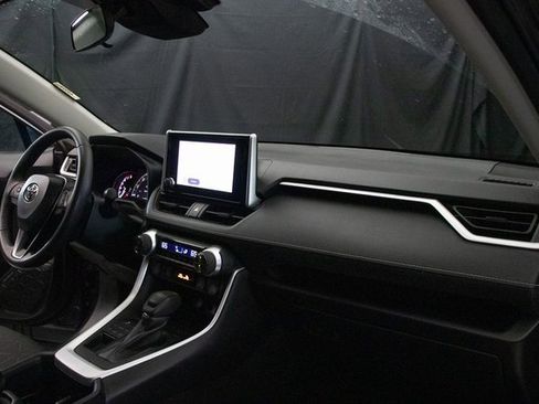 Used 2024 Toyota RAV4 XLE w/ Weather Package image 15