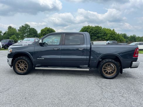 Used 2019 RAM 1500 Laramie AWD/4WD image 6