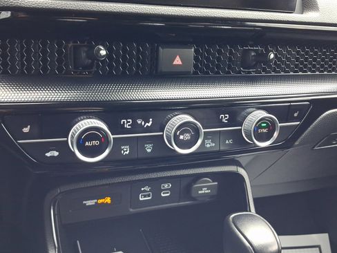 Used 2023 Honda CR-V Sport Touring image 17