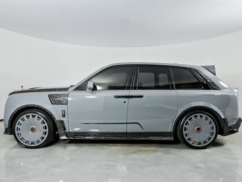Used 2023 Rolls-Royce Cullinan AWD/4WD image 11