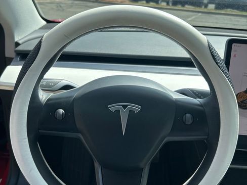 Used 2022 Tesla Model 3 image 10