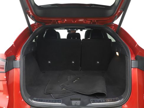 Used 2025 INFINITI QX55 Sensory image 17