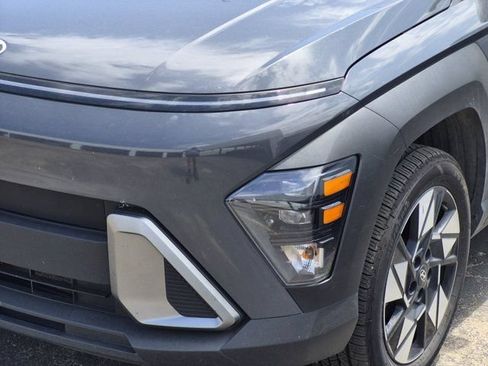 Used 2024 Hyundai Kona SEL AWD/4WD image 4