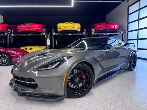 Used 2015 Chevrolet Corvette Stingray Coupe w/ 3LT Preferred Equipment Group RWD image 2