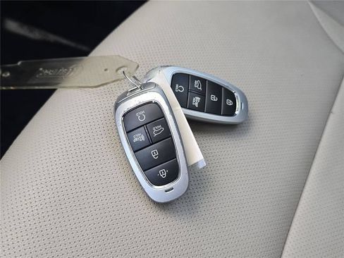 Used 2024 Hyundai Tucson SEL w/ Convenience Package FWD image 23