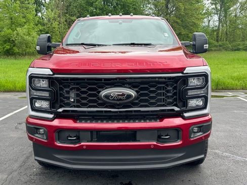 New 2025 Ford F350 Lariat w/ Lariat Ultimate Package image 3