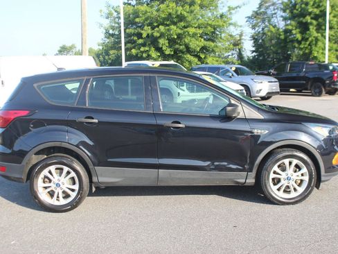 Used 2019 Ford Escape S FWD image 8