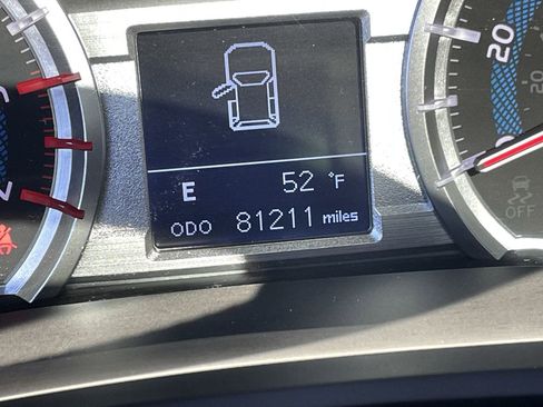 Used 2018 Toyota 4Runner Limited image 15