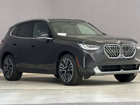 New 2026 BMW X3 xDrive30 w/ Premium Package image 7