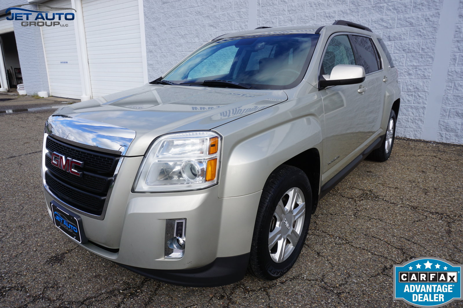 Used 2014 GMC Terrain SLE w/ Convenience Package AWD/4WD image 3