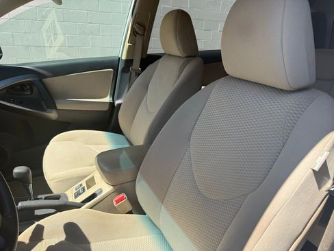 Used 2012 Toyota RAV4 4WD w/ Upgrade Value Pkg image 20