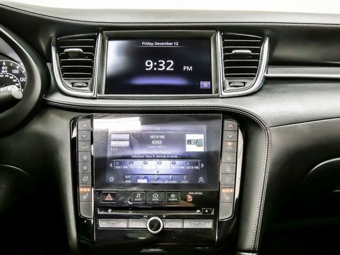 Used 2021 INFINITI QX50 Luxe w/ Appearance Package image 19