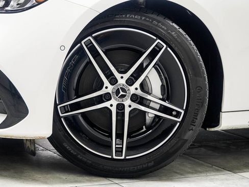 Used 2025 Mercedes-Benz E 350 E 350 image 3