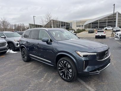 New 2026 Volvo XC90 B5 Plus