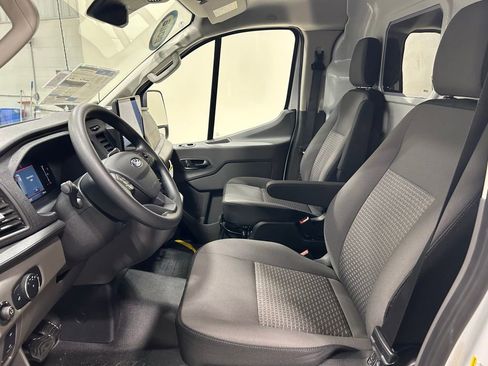 New 2026 Ford Transit 250 Low Roof AWD image 8