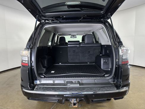 Used 2019 Toyota 4Runner Limited AWD/4WD image 12