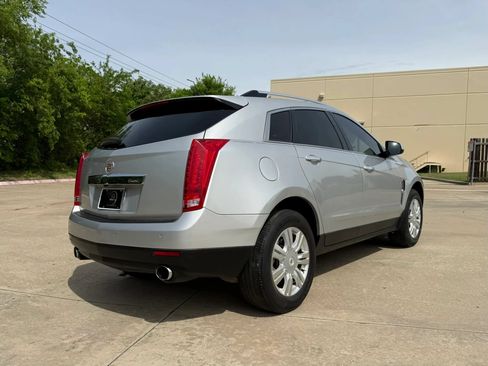 Used 2010 Cadillac SRX Luxury FWD image 6