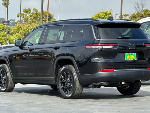 New 2026 Jeep Grand Cherokee L 4WD image 6
