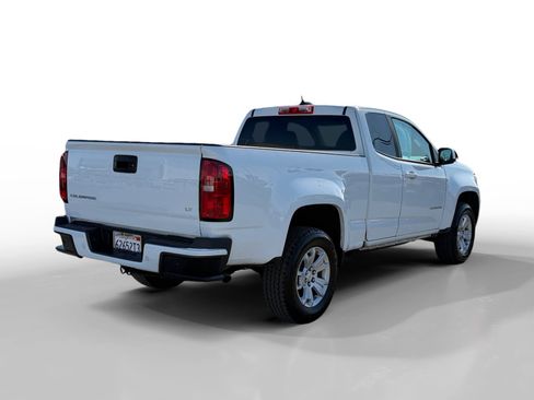 Used 2022 Chevrolet Colorado LT w/ Fleet Safety Package image 5