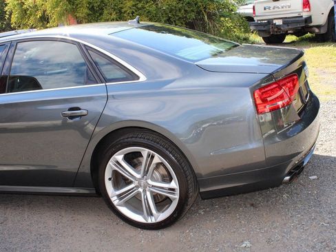 Used 2013 Audi S8 w/ Full Leather Pkg image 10