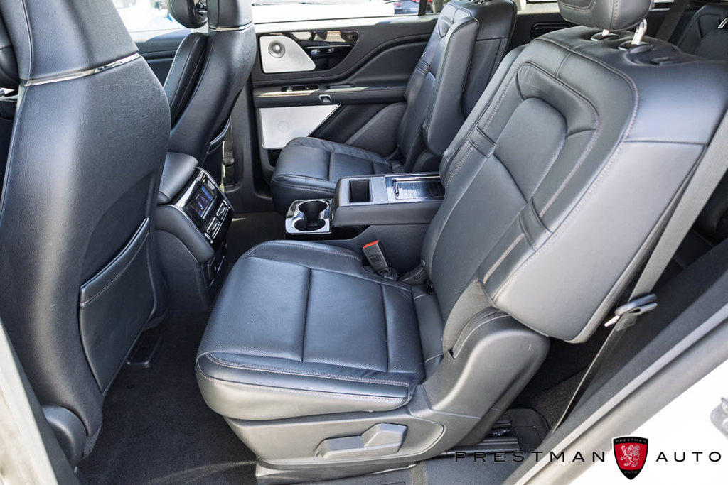 Used 2025 Lincoln Aviator Reserve w/ Luxury Package AWD/4WD image 46