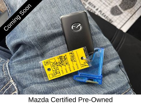 Used 2025 MAZDA MX-5 Miata Club w/ Appearance Package RWD image 9
