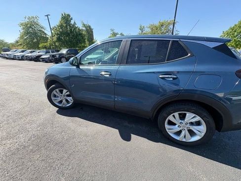 Used 2024 Buick Encore GX Preferred AWD/4WD image 8