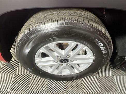 Used 2025 Toyota Sequoia SR5 image 34