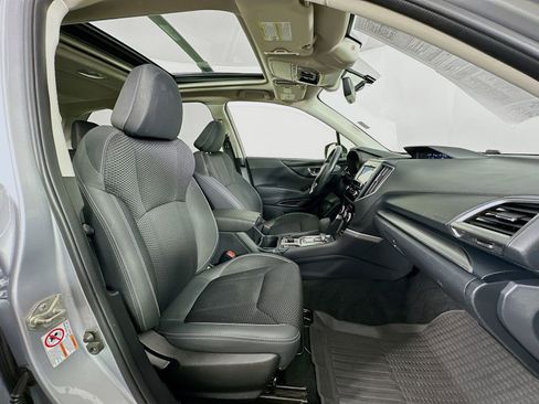 Used 2019 Subaru Forester Premium image 29